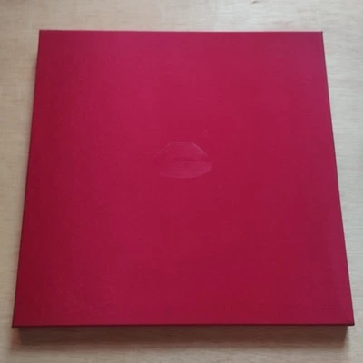 KYLIE MINOGUE KISS ME ONCE COLLECTOR EDITION VINYL BOX SET - Image 1 of 4