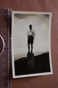 splendida vecchia foto - ritratto ragazzo con fascia - retro descritto  - Foto 1 di 3