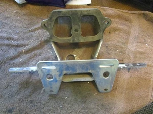 1980-83 Honda GL1100 license rear turn signal taillight mount bracket rubber - Bild 1 von 2