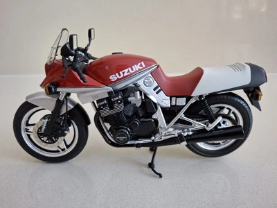 Yoshimura Suzuki GSX1100S Motorcycle Scale Model 1:12 in Box - Image 1 of 4