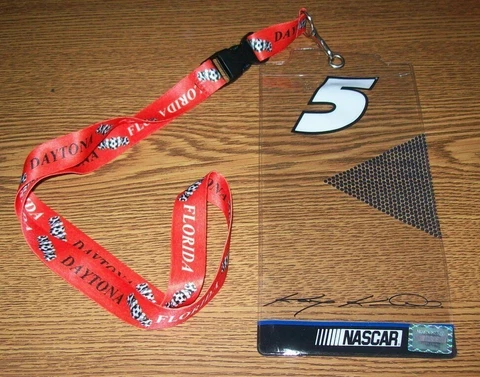 KASEY KAHNE #5 DAYTONA LANYARD KEYCHAIN & CREDENTIAL HOLDER BRAND NEW!!!! Cover