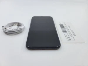 Cracked back - works- Apple iPhone XR - 128GB - Black Verizon Only A1984  🔋 85% - Picture 1 of 1