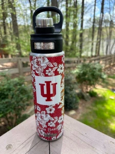Vera Bradley Tervis Indiana Hoosiers 24oz. Bottle with Deluxe Lid - Picture 1 of 2