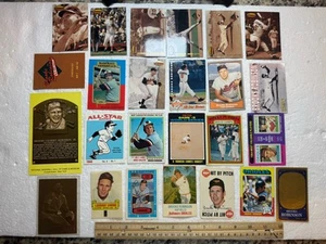 Lot Of 25 Vintage Brooks Robinson Cards - Picture 1 of 17
