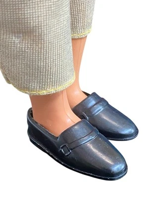 Barbie Ken Oxford Mocasines Zapatos de Vestir Muñeca Accesorio Plástico Negro Foto 1 de 4