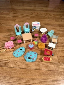 Fisher Price Loving Family Dollhouse Furniture, Accessories, Misc Lot Of 20 - Picture 1 of 7