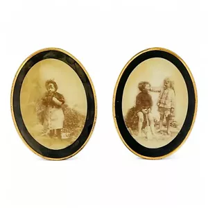 Victorien Paire De Mural Ambrotype Photos, Doré Laiton Cadres, Petit Enfants - Picture 1 of 15