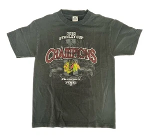 Blackhawks 2010 Official Parade T-Shirt Stanley Cup Champions Short Sleeve Med - Picture 1 of 12