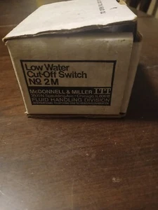 McDonnell & Miller ITT Model 2M Cutoff/Alarm Manual Reset Switch - Picture 1 of 5