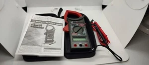 CEN-TECH 95652 DIGITAL CLAMP MULTIMETER 261 Option 500v Insulation Tester W/Case - Picture 1 of 6