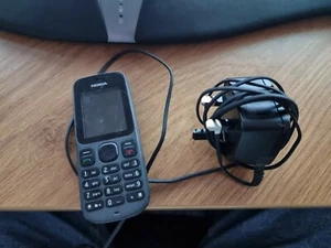 Nokia 100 - Phantom Black (Unlocked) Mobile Phone - Afbeelding 1 van 5