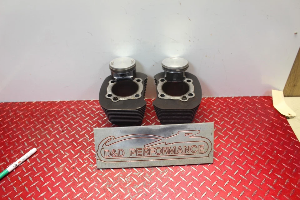 2008 SPORTSTER XL1200 IRON FRONT & REAR CYLINDER JUGS & PISTONS 2006 - 2022 SP97 - Image 1 of 4