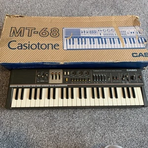 Vintage Casio Casiotone MT-68 Electronic Keyboard 49 Keys - Picture 1 of 6