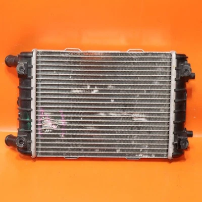 RADIADOR AUXILIAR IZQUIERDO DERECHO AUDI Q7 2017 2018 2019 2020 4M01212D OEM Foto 1 de 4