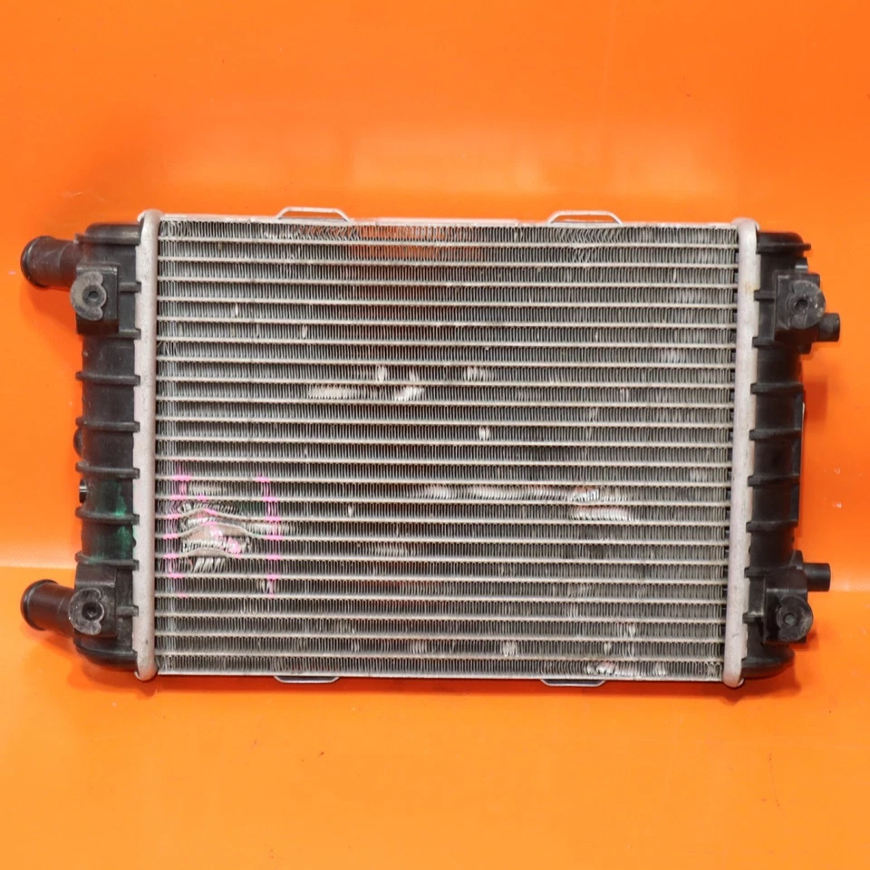 RADIADOR AUXILIAR IZQUIERDO DERECHO AUDI Q7 2017 2018 2019 2020 4M01212D OEM Foto 1 de 4