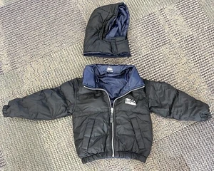 First Down Childs Down Reversible Jacket Winter Coat Size 3T Black And Navy - Picture 1 of 4