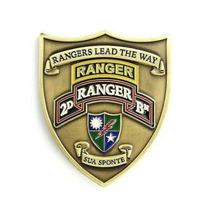 ARMY RANGER 2D 2ND BATTALION 2" SHIELD RANGERS LEAD THE WAY CHALLENGE COIN - Imagen 1 de 2