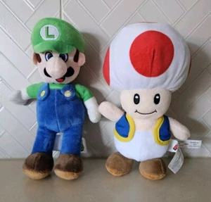 Nintendo Super Mario Bros. Toad Amd Luigi Soft Toy Plush 23cm - Picture 1 of 3