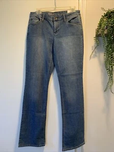 NWT Womens NATURAL REFLECTIONS Slim, Bootcut, Comfort Stretch Jeans Sz. 8Tall - Picture 1 of 5