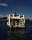 1993 Press Photo Vacationing On Rented Houseboats In Okanagan Valley - Spa25960