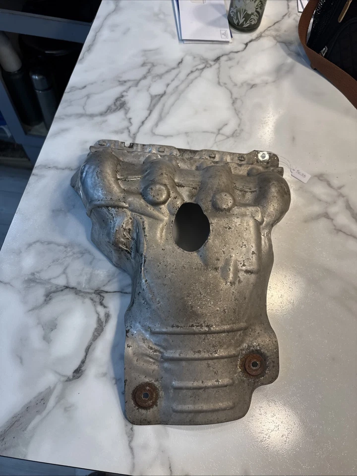 Colector de escape sónico protector térmico OEM para Chevrolet 2012-2018 Foto 1 de 4