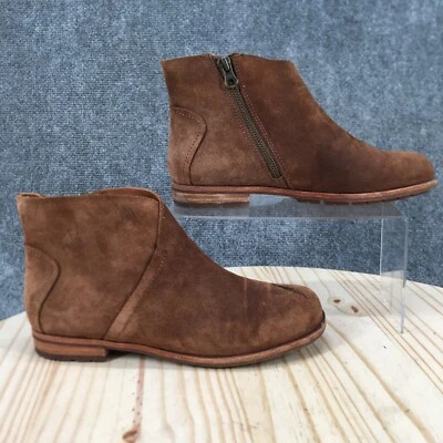 Botas femininas Kork Ease 7 M Riley tornozelo couro marrom com zíper biqueira redonda - Imagem 1 de 4