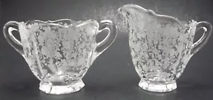 Cambridge Glas ~ elegantes Glas Rosenspitze Milchkännchen & offener Zucker ~ perfekte Stücke - Bild 1 von 6