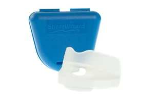 One-size-fits-all snoring aid - SnoreWizard - mandibular advancement device - Picture 1 of 4