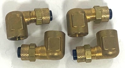 PARKER BRASS FEMALE 90 DEGREE ELBOW PIPE SIZE-1/2" TUBE SIZE- 1/8" OAL-1-1/4" - Image 1 of 4