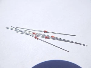 NEC 1SS53 DIODE-SI GEN PURP DET,200 PRV,DO-35 - OTTIENI 5 PEZZI - SPEDIZIONE VELOCE - Foto 1 di 2