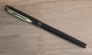 Waterman Exclusive Fountain Pen Black Ideal 18K - 750 Gold Nib Paris - Used - Picture 1 of 13