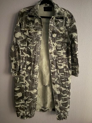 Chaqueta de trinchera camuflada con semillas de mostaza Foto 1 de 4