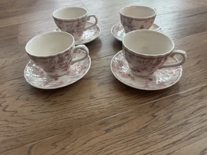 Set of 4 Vintage Churchill Toile Pink 3.5/5.5 Inch Tea Cups/Saucers Made England - Picture 1 of 2