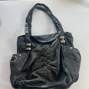 B Makowsky Shoulder Hobo Bag Black Silver Soft Leather Leopard Inner Lining - Picture 1 of 14