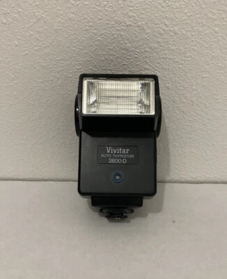 VIVITAR 2800-D Camera Flash Auto THYRISTOR Shoe Mount Flash for Camera - Image 1 of 4