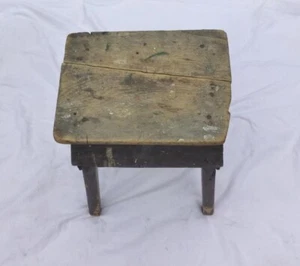 Vintage Wooden Handmade Rustic Brown Shabby Chic Foot Stool Seat Plant Stand - Picture 1 of 5