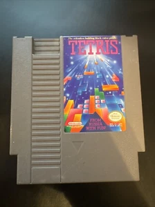 Vintage 1985 Nintendo NES Tetris - Picture 1 of 2