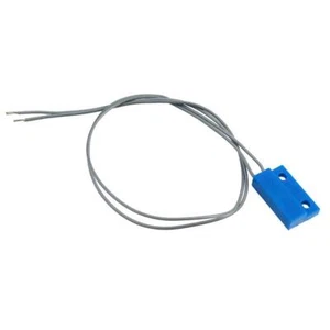 Left Hand Reed Switch Flange Mount SPST-NC 500mA 100V - MPSB 130/30, S1683B - Picture 1 of 1