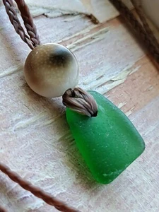 Collana vetro mare regalo uomo donna adolescente tendine treccia conchiglia hawaiana casual verde - Foto 1 di 7