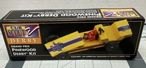 VINTAGE Pinewood Derby Race Car Kit Cub Scouts Boy Scouts of America Grand Prix - Picture 1 of 3
