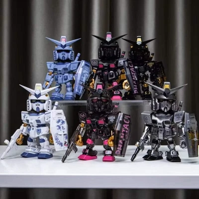 Figura Caja Ciega Bandai QMSV MINI RX-78-2 GUNDAM x PHANTACi Edición Limitada Foto 1 de 4