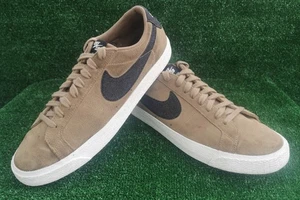 Nike SB Blazer Low Golden Beige And Black Sail UK 9 Suede Gum Sole - Bild 1 von 13