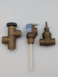 Brass Plumbing Lot Watts Pressure Relief Mixing Gate Valve 3/4 Parts Only UNTEST - Picture 1 of 21