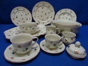 Villeroy & Boch Petite Fleur Teile zur Auswahl: Teller Tasse Platte Schüssel - Bild 1 von 54