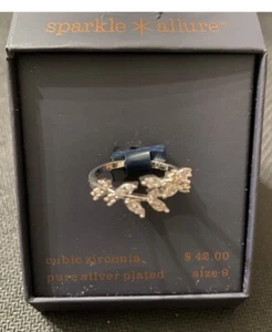 Anello a grappolo Sparkle & Allure Cubic Zirconia placcato argento foglia di ulivo - Foto 1 di 3