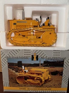 Ertl 1/16 International TD-340 Crawler 1995 NTTC Show #4592 #273* - Picture 1 of 2