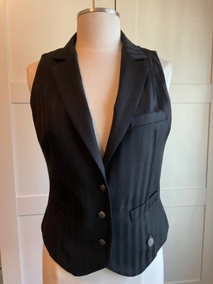 Vintage John Galliano black wool vest with tone on tone newsprint Sz 30/44 Foto 1 de 4