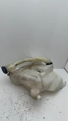 01 02 03 04 05 06 07 MERCEDES C-CLASS Washer Bottle Mercedes-Benz - Image 1 of 4