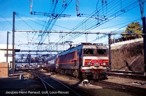 JOUEF HJ4168 SNCF, 3er Pack TEE "Le Capitole" (A8u, A8tu, A3rtu), Ep. IV - Bild 1 von 1