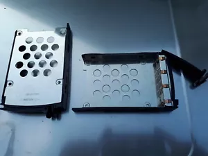 Chenbro RM33106 Hot Swap carrier HDD Rahmen 2,5 Zoll Wechselrahmen SATA SAS - Picture 1 of 1